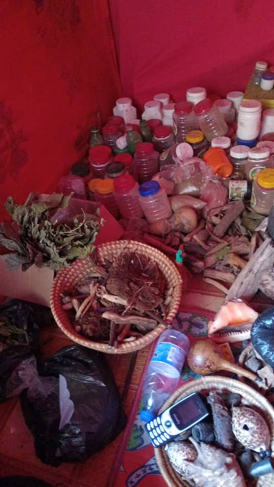 All Traditional sorts Magics, Spells, Spiritualism and Divination by Mzee Apollo